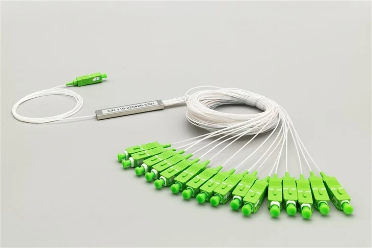 1x16 SC APC Plc Fiber Splitter، أنبوب فولاذي، ألياف عارية 250 ميكرومتر، وضع فردي